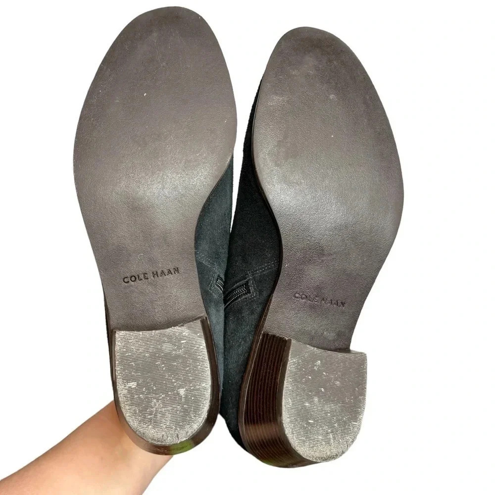 Cole Haan Willette II Bootie Size 7.5 Suede Buckles Lateral Zippers Black EUC - Picture 7 of 8